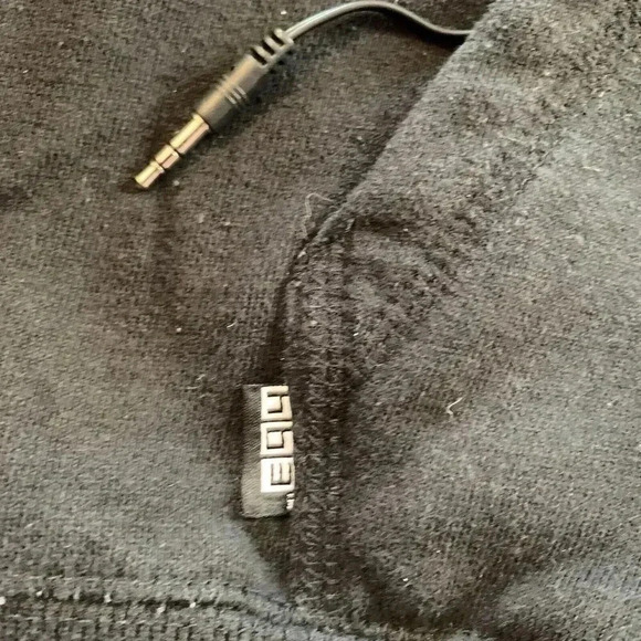 Pink Floyd The Wall HB3 Tech Built In Earphones Sherpa Hood Zip‎ Hoodie Size L - Picture 5 of 9